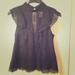 H&M lace top with cap sleeves